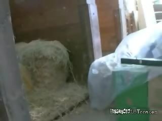 অবিশ্বাস্য সাদা farmer খুকি সঙ্গে বিশাল পাছা sucks ফুটা ভাল