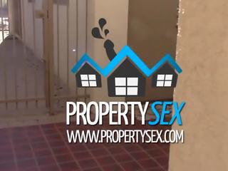 Propertysex hấp dẫn realtor blackmailed trong xxx quay phim renting văn phòng không gian